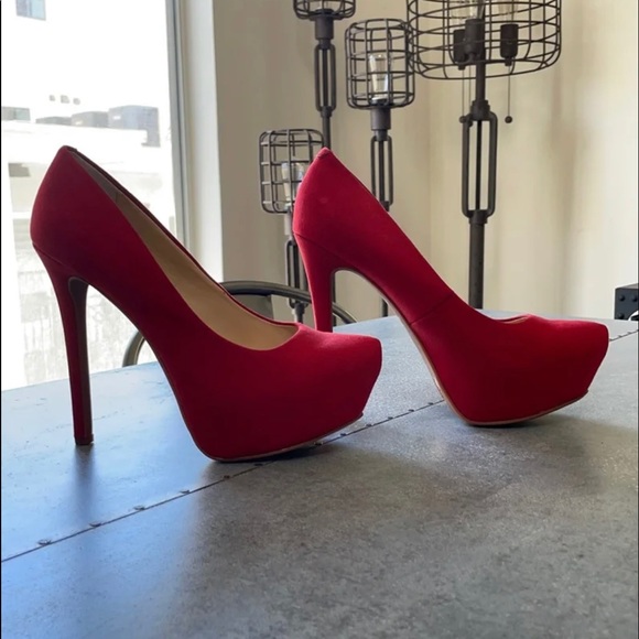 OBO - Red Jessica Simpson platform heels - Picture 2 of 8